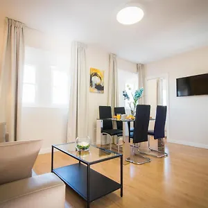 Holidays2malaga Calle Nueva High Speed Wifi Apartamento Málaga